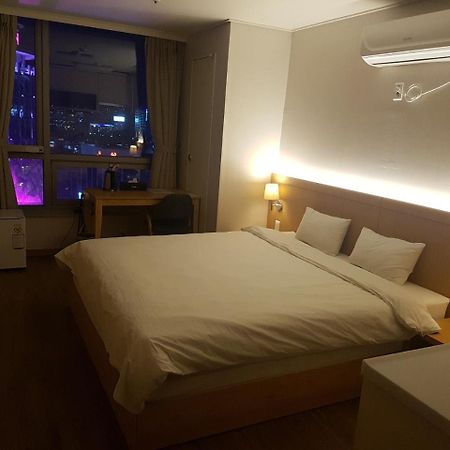 Apm Residence Hotel 首爾 外观 照片