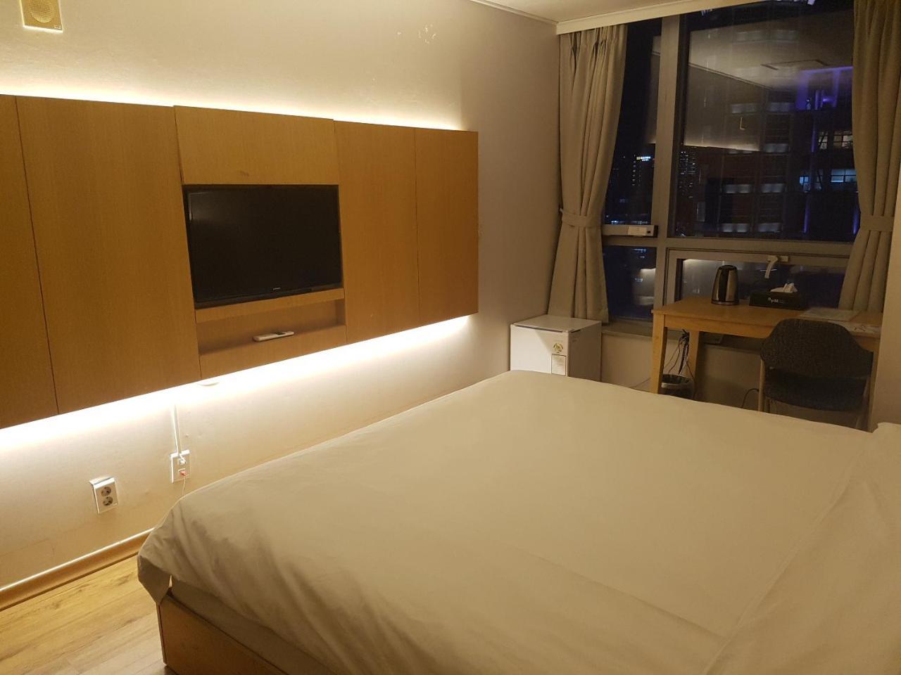 Apm Residence Hotel 首爾 外观 照片